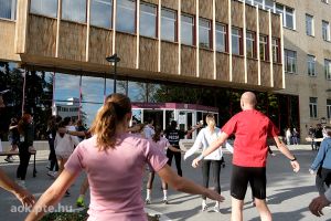 https://bewerbung.medizin.pte.hu/static-files/208762/DSCF0167._w_300_h_300.jpg