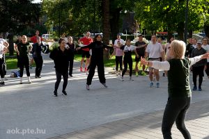 https://bewerbung.medizin.pte.hu/static-files/208768/DSCF0173._w_300_h_300.jpg
