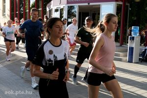 https://bewerbung.medizin.pte.hu/static-files/208783/DSCF0189._w_300_h_300.jpg