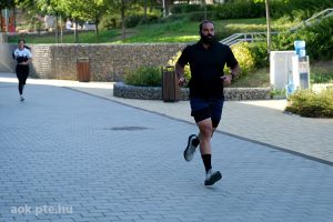 https://bewerbung.medizin.pte.hu/static-files/208792/DSCF0199._w_300_h_300.jpg