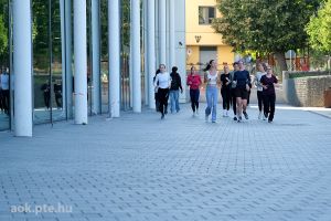 https://bewerbung.medizin.pte.hu/static-files/208808/DSCF0220._w_300_h_300.jpg