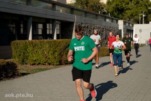 https://bewerbung.medizin.pte.hu/static-files/208829/DSCF0256._w_300_h_300.jpg