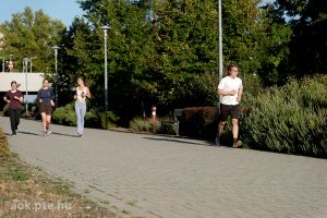 https://bewerbung.medizin.pte.hu/static-files/208837/DSCF0265._w_300_h_300.jpg