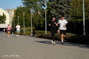 https://bewerbung.medizin.pte.hu/static-files/208850/DSCF0279._w_300_h_300.jpg