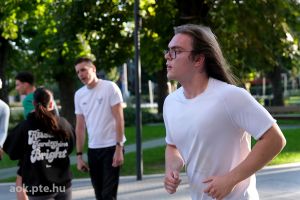 https://bewerbung.medizin.pte.hu/static-files/208884/DSCF0329_1._w_300_h_300.jpg