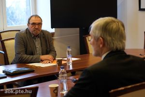 https://bewerbung.medizin.pte.hu/static-files/2281/DSCF2640._w_300_h_300.jpg