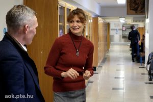 https://bewerbung.medizin.pte.hu/static-files/2298/DSCF2673._w_300_h_300.jpg