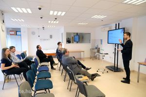 https://bewerbung.medizin.pte.hu/static-files/2304/DSCF2684._w_300_h_300.jpg