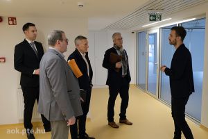 https://bewerbung.medizin.pte.hu/static-files/2309/DSCF2695._w_300_h_300.jpg