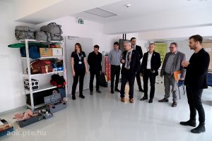 https://bewerbung.medizin.pte.hu/static-files/2311/DSCF2699._w_300_h_300.jpg