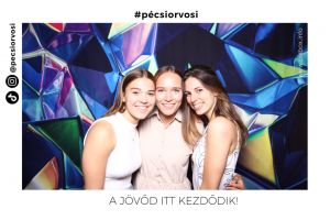 https://bewerbung.medizin.pte.hu/static-files/2644/20220906_103110_813._w_300_h_300.jpg