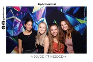 https://bewerbung.medizin.pte.hu/static-files/2660/20220906_105043_846._w_300_h_300.jpg