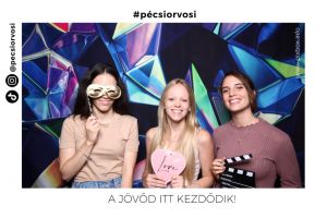 https://bewerbung.medizin.pte.hu/static-files/2663/20220906_105339_889._w_300_h_300.jpg