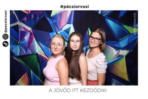 https://bewerbung.medizin.pte.hu/static-files/2731/20220906_133108_617._w_300_h_300.jpg