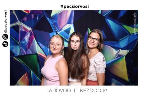 https://bewerbung.medizin.pte.hu/static-files/2732/20220906_133126_966._w_300_h_300.jpg