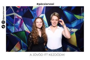 https://bewerbung.medizin.pte.hu/static-files/2776/20220906_145122_589._w_300_h_300.jpg