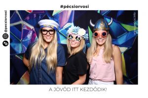 https://bewerbung.medizin.pte.hu/static-files/2784/20220906_145700_790._w_300_h_300.jpg