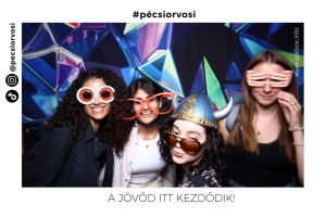 https://bewerbung.medizin.pte.hu/static-files/2789/20220906_150646_229._w_300_h_300.jpg