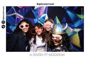 https://bewerbung.medizin.pte.hu/static-files/2790/20220906_150703_519._w_300_h_300.jpg