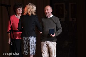https://bewerbung.medizin.pte.hu/static-files/5181/DSCF0845._w_300_h_300.jpg