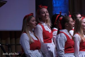 https://bewerbung.medizin.pte.hu/static-files/5203/DSCF0880._w_300_h_300.jpg