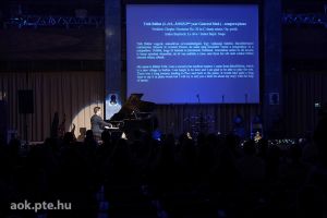 https://bewerbung.medizin.pte.hu/static-files/5214/DSCF0897._w_300_h_300.jpg