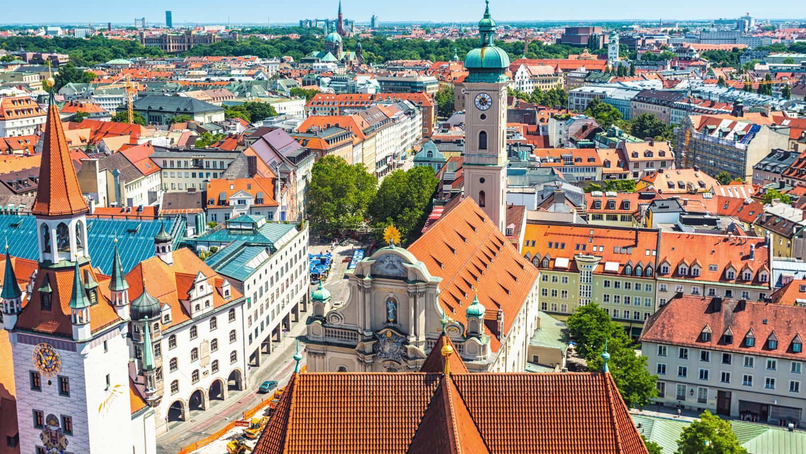 https://bewerbung.medizin.pte.hu/static-files/540/9018_Esemenyek_boritokepei_(19)._w_1920_h_1080.jpg