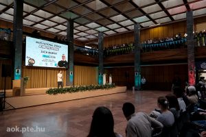 https://bewerbung.medizin.pte.hu/static-files/54517/DSCF2852._w_300_h_300.jpg