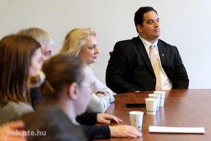 https://bewerbung.medizin.pte.hu/static-files/54602/DSCF2667._w_300_h_300.jpg