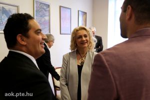 https://bewerbung.medizin.pte.hu/static-files/54617/DSCF2636._w_300_h_300.jpg