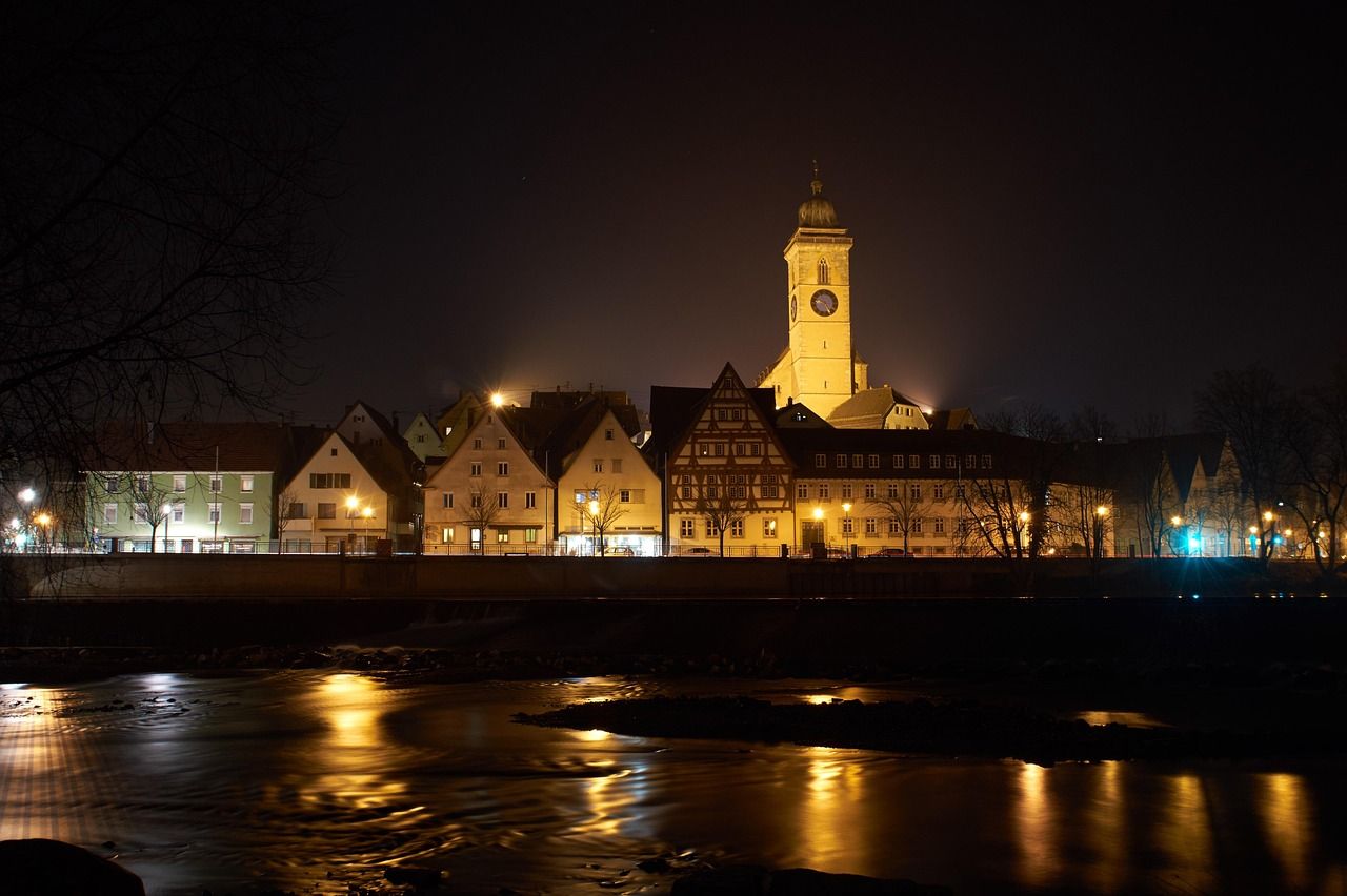 https://bewerbung.medizin.pte.hu/static-files/55836/night-photography-636390_1280._w_1920_h_1080.jpg