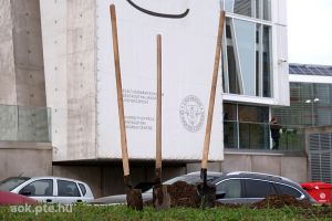 https://bewerbung.medizin.pte.hu/static-files/5620/DSCF0071._w_300_h_300.jpg